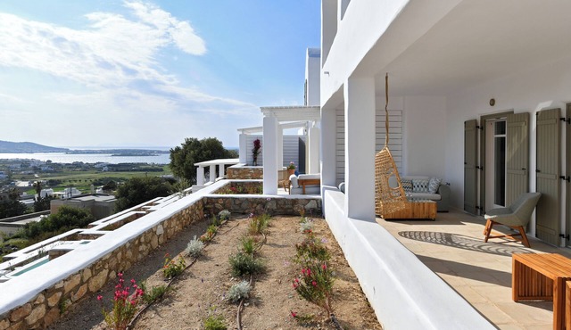 Ciel Akaste Villa