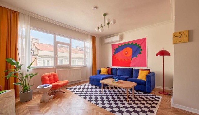 Cihangir Pop Art Hideaway