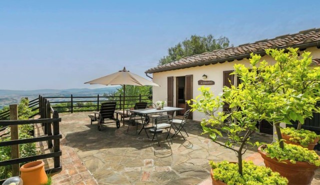 Ciliegiolo by Interhome
