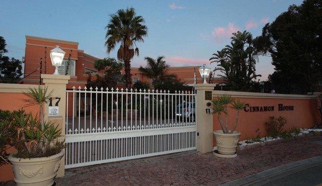 Cinnamon House Bed & Breakfast