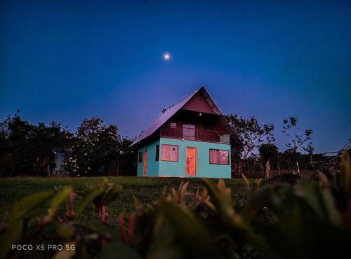 Cinnamon Lodge