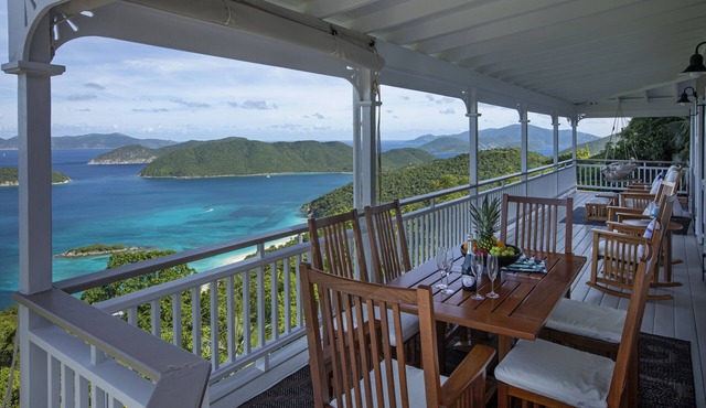 Cinnamon Stones Villa