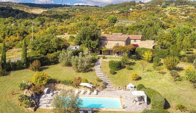 Cinque Cipressi 8, Emma Villas