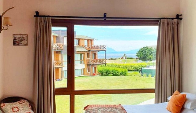 Cipres Loft 1st Floor Garden and Lagoon View