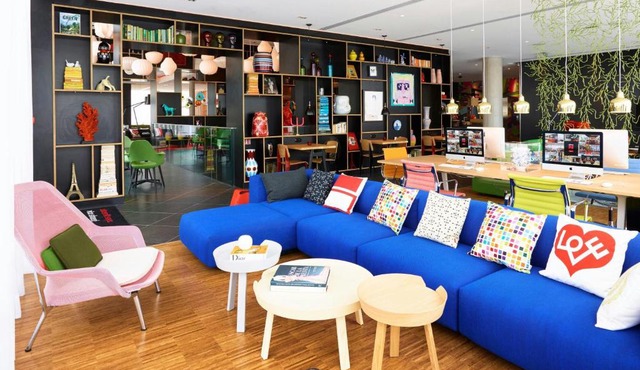 citizenM Paris La Défense