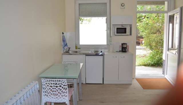 CITY CENTER APARTMENT