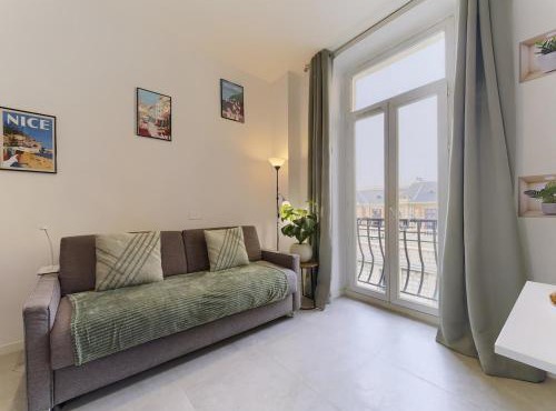 City Center - Charming Studio - 2 MN Station Train