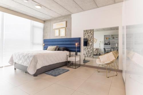 Cityscape iFreses, 20th floor! AC, TV and Pool