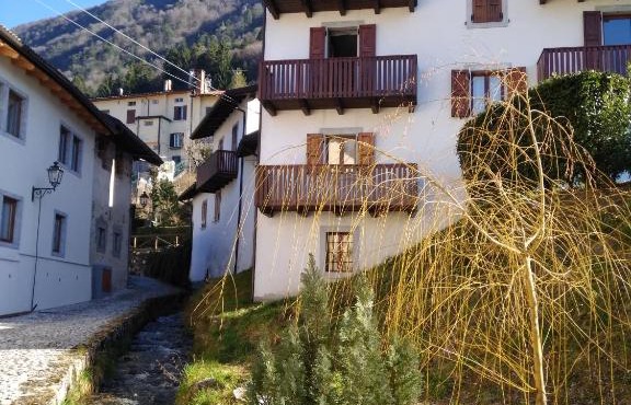 Cjase di Doro