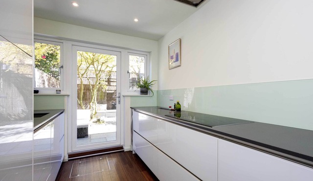 Clapham Zen, by Veeve