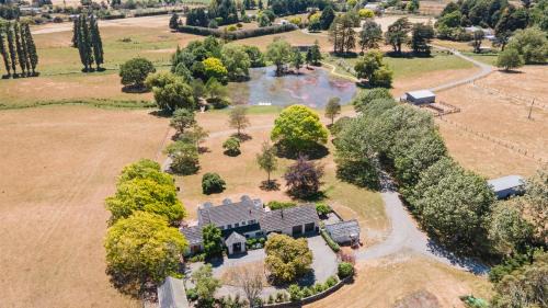 Clarendon Estate - Masterton Holiday Home