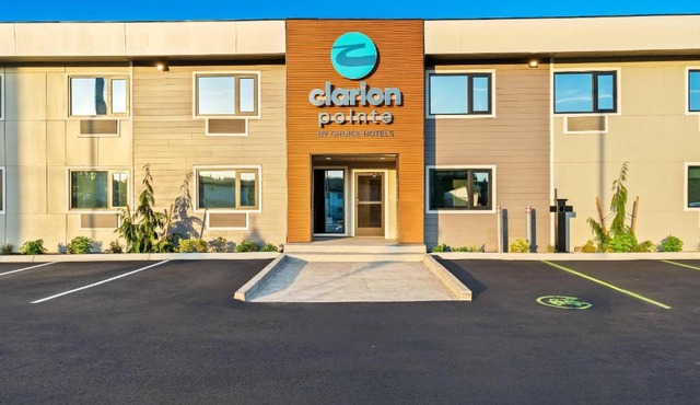Clarion Pointe Kent - Seattle South