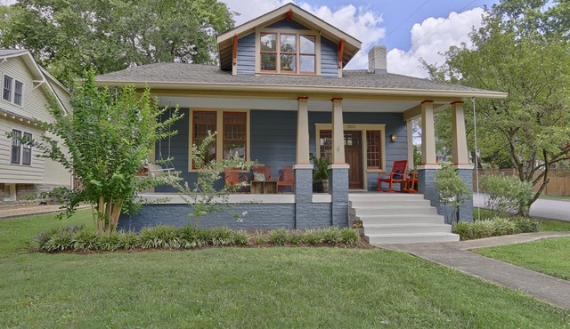 Classic 12 South Bungalow