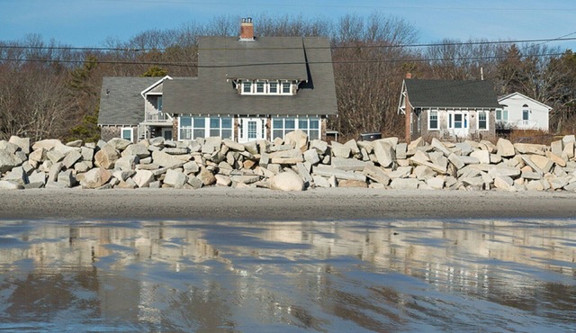 Classic Beautiful Maine Beach House with Spectacular Ocean Views