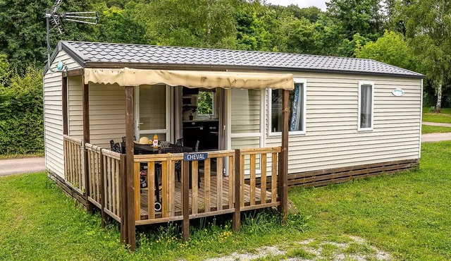 Classic Mobile Home - 3 Bedrooms, Sleeps 6