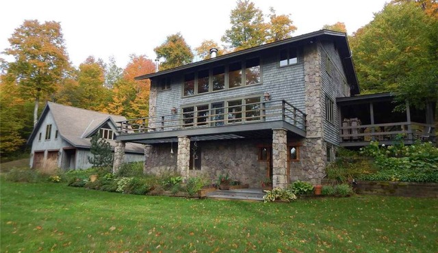 Classic Mountain Ski Lodge @ Sugarbush