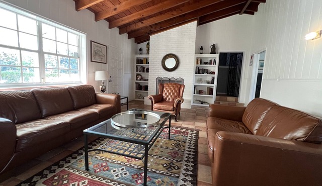 Classic Villa by River front park near Beach/Brickell