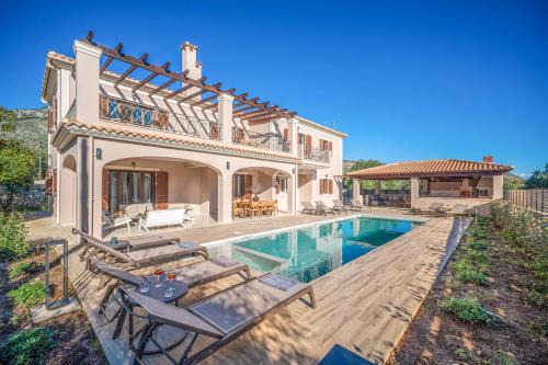 Classic Villa