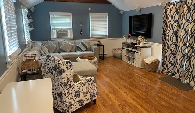 Clean and Quiet North Eastham Cottage Near Beaches