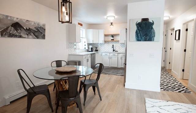 Clean Belgrade Condo Close to I-90/Airport