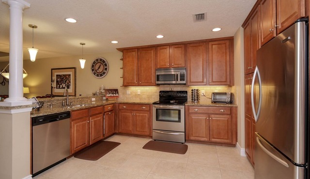 Clean/updated - fast WiFi - Sawgrass Country Club Booking fast! - TPC across A1a