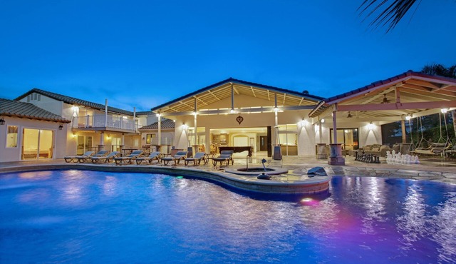 CleanestPrivateResort! UniqueExcitingClassyRelaxingTranquil Fun+Sports RVC1919