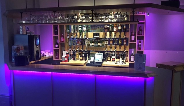 Clee Hotel