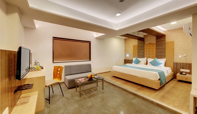 Click Hotel By Suba