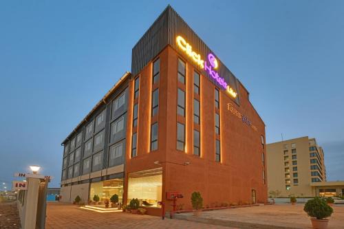 Click Hotels Lite Chakan