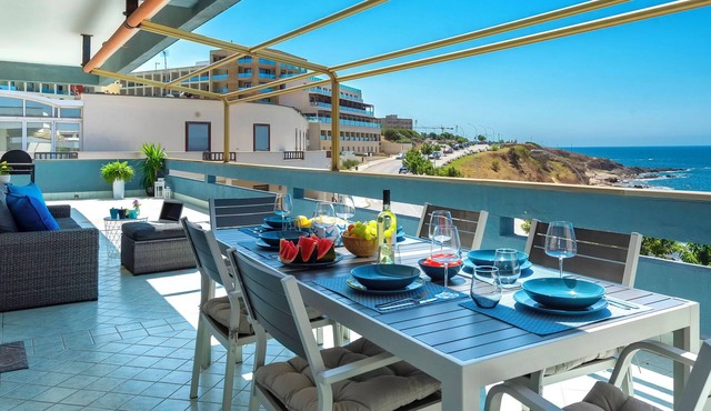 ClickSardegna Penthouse Valencia with Sea-View Terraces, Close to the Beaches