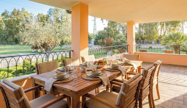 ClickSArdegna Villa Albarosa – Private Villa with Garden near Alghero Beaches
