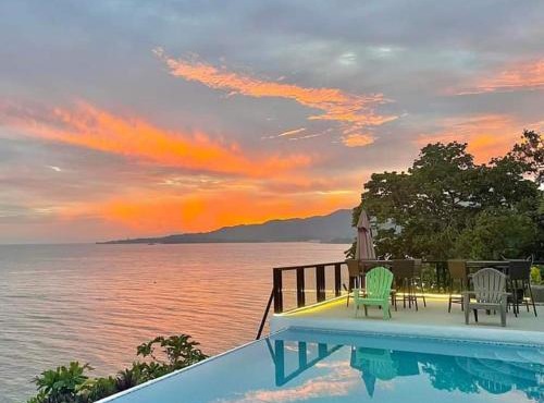 Cliff Haven Resort