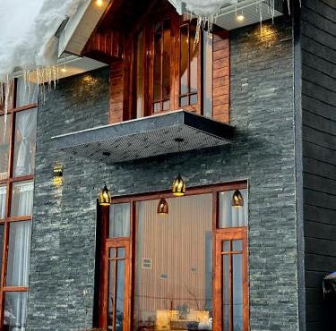Cliffside cottage