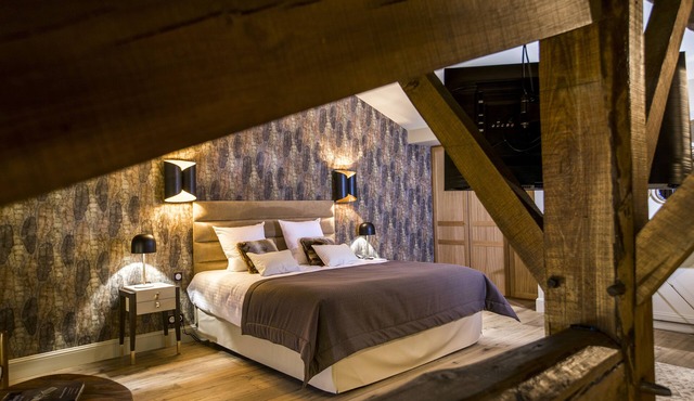 Clos Castel Suite