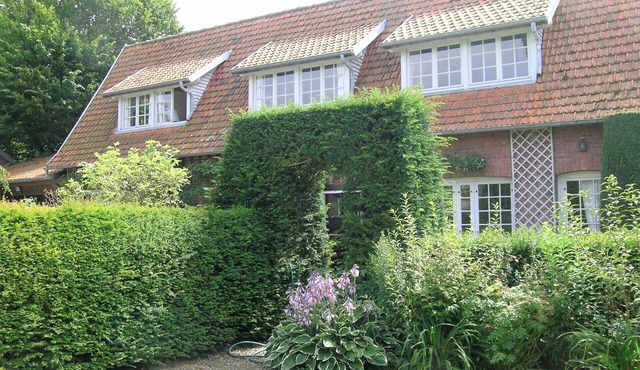 Clos Normand, pretty house in an exceptional garden