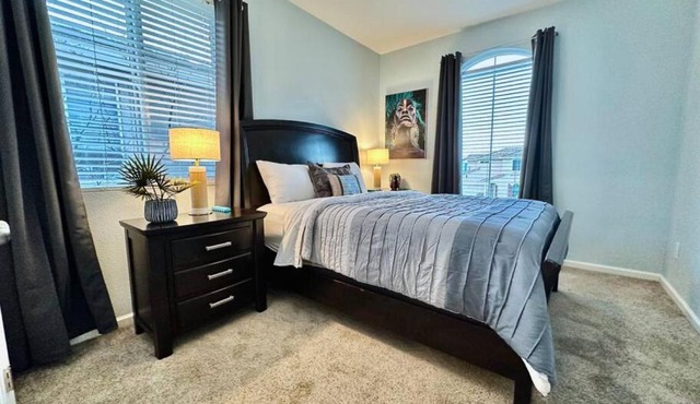 Close to SMF-Comfortable King Mattress-Garage Park