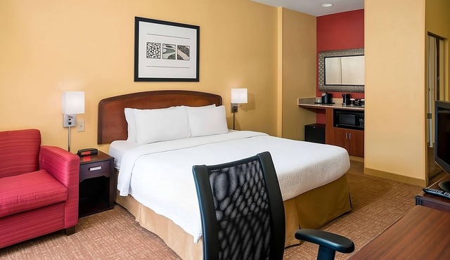 Close to Spring Hill Mall! Indoor Pool, FREE Parking, Pet-Friendly Property!