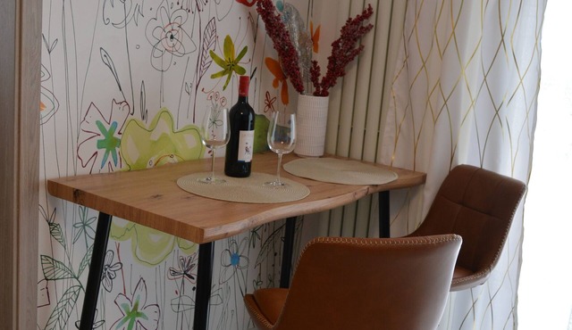 Cloud-free on the sunny slope - a modern feel-good oasis for every occasion