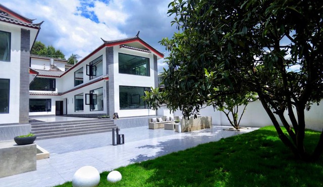 Cloudy House