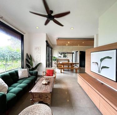 Clover Cove Villa