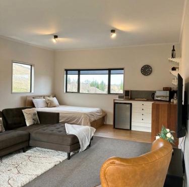 Clydesvale Apartment