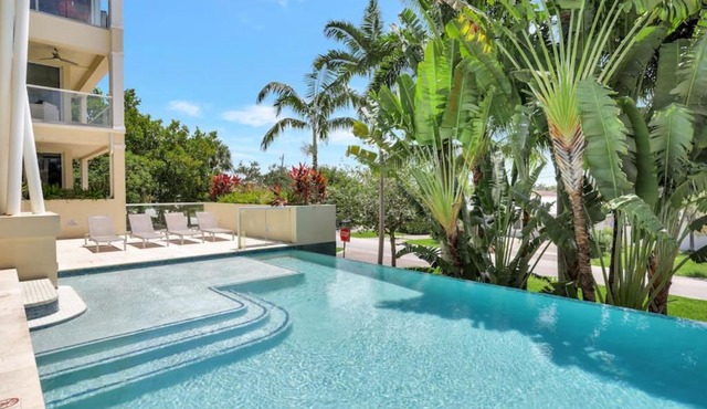 Coastal Condo Deerfield Beach Retreat 3 bed 2 bath