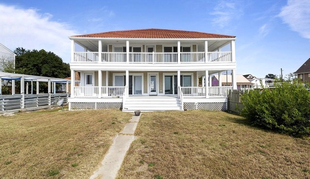 Coastal Home with Dock, Pier and Waterfront Views in Norfolk, Virginia