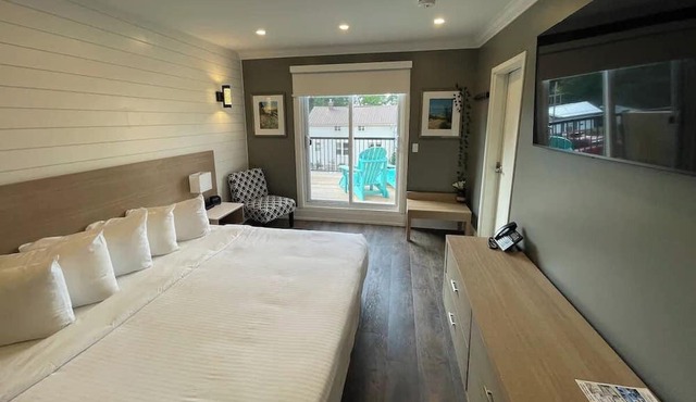 Coastal Suites (Room 2) , Grand Bend