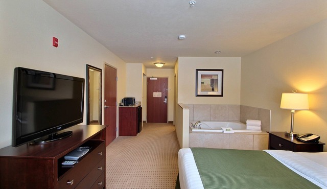 Cobblestone Inn & Suites - Brillion