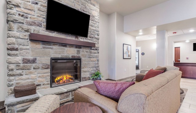 Cobblestone Inn & Suites - Winters