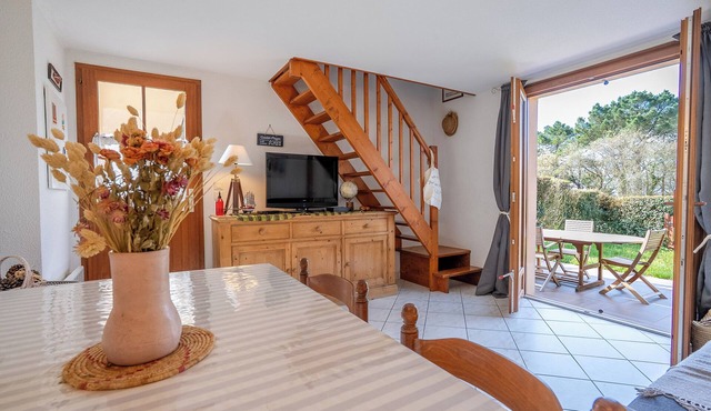 Cocon aux Mégalithes avec jardin et piscine