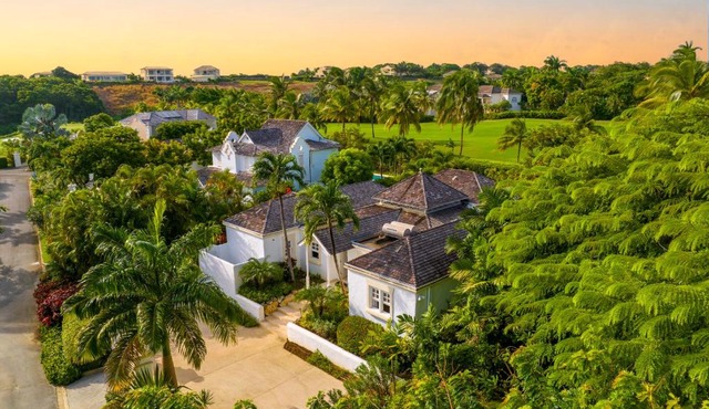 Coconut Grove 8 Luxury Villa by Island Villas