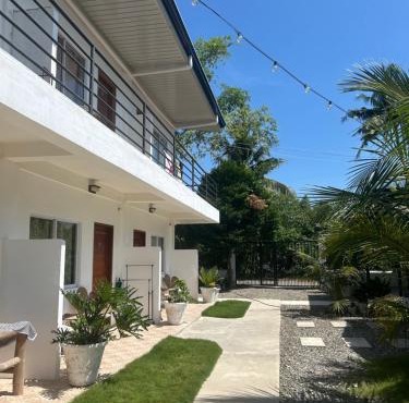 Coconut Inn