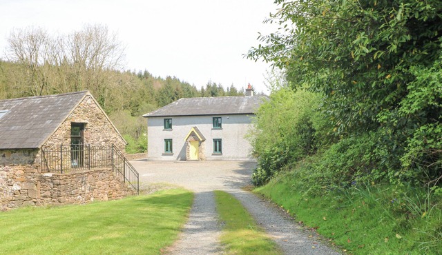 COFFEY’S, family friendly in Ballymacarbry, County Waterford